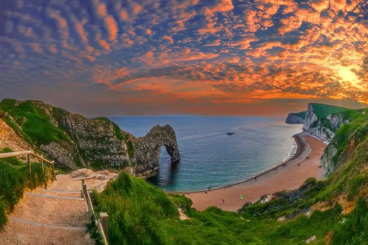 "Elite Cabs Dorset - Airport Transfers Wimborne"